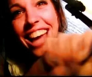 una de las mejores mamadas amateur de vacaciones. disfrutar de