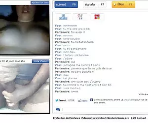 bazoocam: linda chica francesa juega con tetas para mí